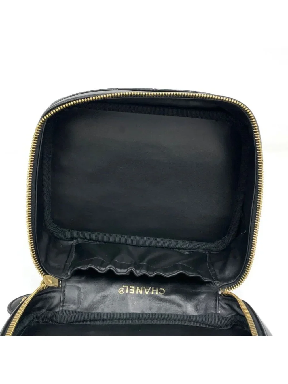 Chanel CC Logo Vanity Bicolor Makeup Pouch Leather Black